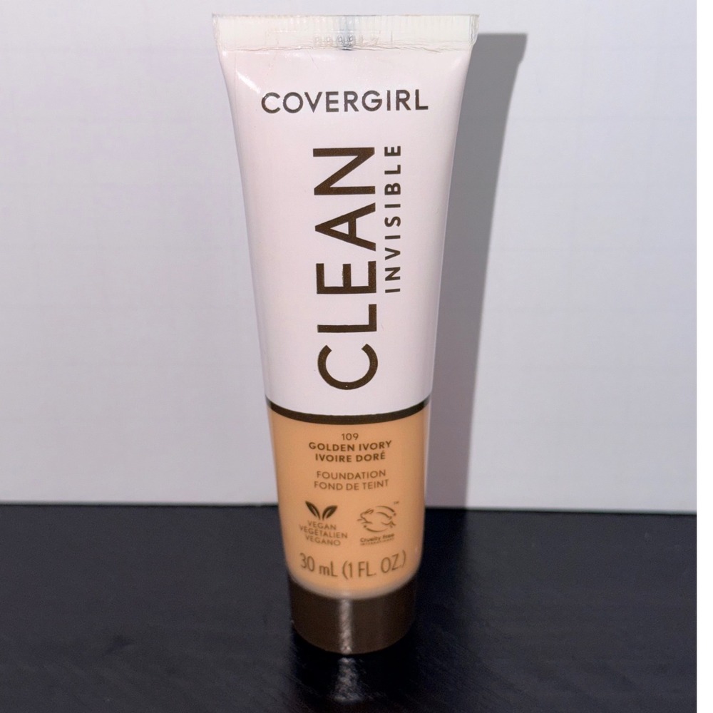 Covergirl Clean Invisible Foundation 109 Golden Ivory Cool Undertone 1oz Vegan